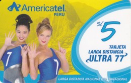 TARJETA DE PERU DE AMERICATEL DE 5 SOLES CON 2 CHICAS (MUJER-WOMAN) - Perù