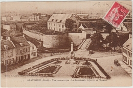 (59) GRAVELINE - VUE PANORAMIQUE - LE MONUMENT LE JARDIN ET L'ARSENAL - Gravelines