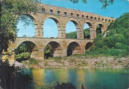 VAUCLUSE - 84 -  BEAUMES DE VENISE - CPSM GF Couleur - Pont Du Gard - Aqueduc Romain - Beaumes De Venise