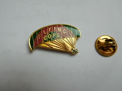 Beau Pin's , Parachutisme , Flying Cops , Para - Parachutespringen