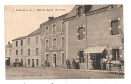 Frossay-Place De L'Eglise-Les Hôtels-Boulangerie Deniaud (B.7535) - Frossay