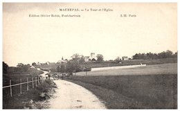 78 - MAUREPAS -- Le Tour Et L'Eglise - Maurepas