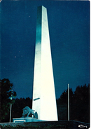 MARTELANGE (6630) : Le Monument Aux Chasseurs Ardennais. Vue De Nuit Peu Courante. CPSM. - Martelange