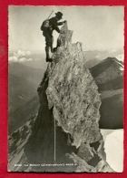 PRY-01  Anniviers, Zinal Alpiniste Au Sommet Du Rasoir Zinalrothorn. Non Circulé GRAND FORMAT - Anniviers