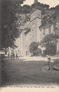 CPA - Cotignac - Tour De L'Horloge Et Place De L'Hôtel De Ville - Cotignac