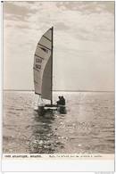 COTE   ATLANTIQUE    REGATES         B  5       CE  NEST  PAS  UN  PEDALO A  VOILE - Sailing Vessels