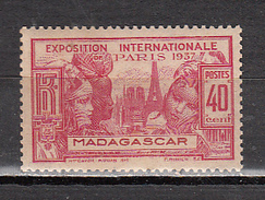 MADAGASCAR * YT N° 195 - Nuevos