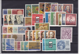 PORTUGAL  TIMBRES MNH** - Lotes & Colecciones