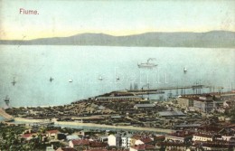 T3 Fiume, General View, Port, Steamship (kis Szakadás / Small Tear) - Unclassified