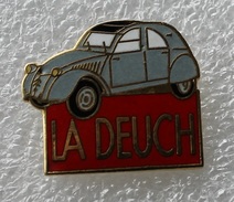 Pin's Citroën 2 CV . La Deuch - Citroën