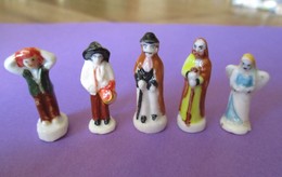 5 Feves SANTONS  De Crèche - Santons