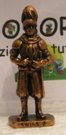 (SC35) KINDER FERRERO SOLDATINI DI METALLO GUARDIE SVIZZERE N° 2 K96 N75 - Metal Figurines