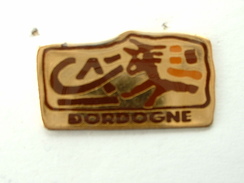 PIN´S CREDIT AGRICOLE - DORDOGNE - Banks