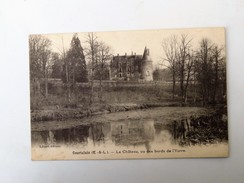 C.P.A. 28 COURTALAIN : Le Château, Vu Des Bords De L'Yerre, En 1932 - Courtalain