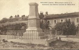 Roybon Monument Eleve A La Memoire Des Heros Tombes De 1914-1918 - Roybon