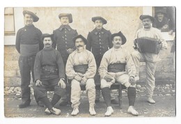 CHAMBERY (73) Carte Photo Groupe Du 13è Régiment De  Chasseurs Alpins Joueur D'accordéon Beau Plan - Chambery