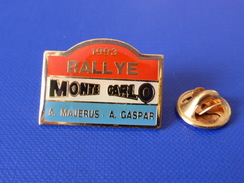Pin´s Rallye Monte Carlo 1993 - A Majerus Sur Lancia - A Gaspar Sur Ford - Pays Bas (JB43) - Rallye