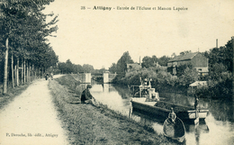 08 - ATTIGNY - Entrée écluse, Maison Lapoize - Attigny