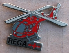 CROIX ROUGE - REGA - HELICOPTERE ROUGE  - SUISSE   -         (15) - Médical