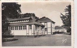 CPSM P.F. - 76 - Le Pavillon De L'Aérium - Léger Pli à Droite - 013 - Canteleu