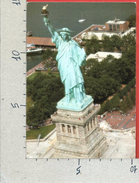 CARTOLINA VG STATI UNITI - NEW YORK CITY - La Statua Della Libertà - 10 X 15 - ANN. 1995 - Freiheitsstatue