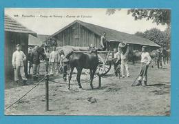 CPA Militaires Militaria Corvée De L'Avoine Camp De Satory VERSAILLES 78 - Versailles