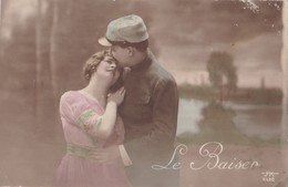 Photo D'un Couple D'Amoureux . Le Baiser - Couples