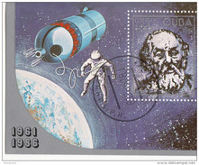 2857 Cuba 1986 XXV° Anniv. Primo Uomo Nello Spazio. Satellite Cosmonauta Sheet Perf. Konstantin Tsiolkovski - América Del Sur