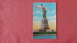 - New York > New York City > Statue Of Liberty-   Zeppelin  Ref 2510 - Statue De La Liberté
