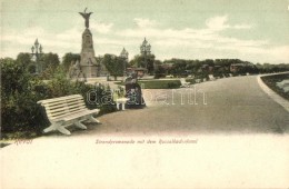 ** T3 Tallin, Reval; Strandpromenade Mit Dem Russalkadenkmal / Promenade, Statue (kopott Sarok / Worn Corner) - Non Classés