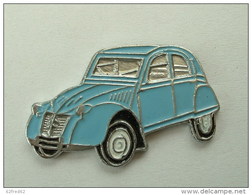 PIN'S CITROËN 2CV BLEUE - Citroën