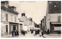 Delcampe - 91 - ARPPAJON -- Rue Victor Hugo - Arpajon