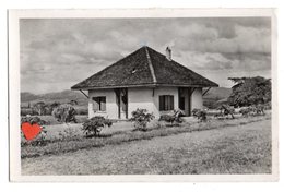 14586-LE-GABON-DSCHANG-LE CENTRE CLIMATIQUE-UN PETIT PAVILLON - Gabon