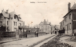 AUFFAY  -  Rue De La Poste - Auffay