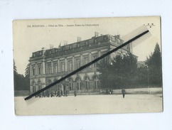 CPA -  Bourges - Hôtel De Ville - Ancien Palais De L'Archevêché - Bourges