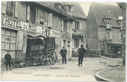 SAINT-MAMET-LA-SALVETAT - Arrivée De L'Autobus -  Hôtel Du Midi - TBE - Saint-Mamet-la-Salvetat