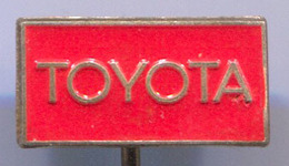 TOYOTA - Car, Auto, Automotive, Vintage Pin, Badge, Abzeichen - Toyota