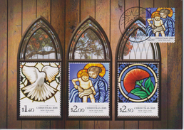 New Zealand Christmas Card Issued By New Zealand Post - 2015 - Signed - Dove - Madonna - Flowers - Stained Glass - Entiers Postaux
