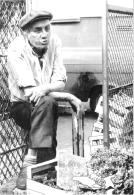 Delcampe - VENDEUR DE PERSIL  AU MARCHE MONTFORT AUBERVILLIERS  REF 51246 - Händler