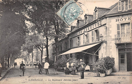 ¤¤   -  11  -  LAMBALLE   -  Le Boulevard Antoine-Jobert  -  Hôtel Du Commerce   -   ¤¤ - Lamballe