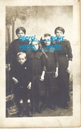 Cpp GRAND'COMBE ( 25 ? ) 1 Juin 1915 Portrait De Famille Amis De Léon Avec Melle CARON DELABY ? - Genealogia