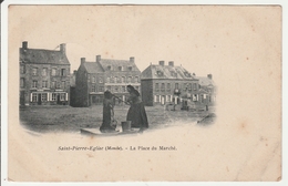 Saint-Pierre-Eglise 1903 - 3 Cartes : Place Du Marché Avec Pompe, Halles Et école, Menhir - 3 Scans - Saint Pierre Eglise