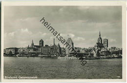 Stralsund - Gesamtansicht - Foto-Ansichtskarte - Stralsund