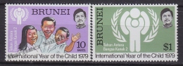 Brunei 1979 Yvert 245- 46, International Year Of Child - MNH - Brunei (1984-...)