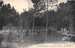 27-VERNON- BORDS DE LA SEINE , LE TENNIS - Vernon