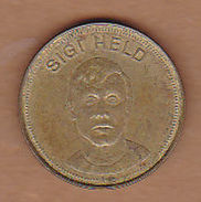 AC - SIGI HELD SHELL TRAUM ELF 1969 TOKEN - JETON - Monedas / De Necesidad