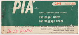 PIA,PAKISTAN INTERNATIONAL AIRLINES PASSENGER TICKET - Biglietti