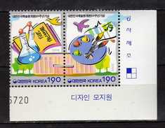 South Korea 2004 The 50th Anniversary Of National Academies Of Science And Art.Mi - 2413/14.MNH - Korea, South