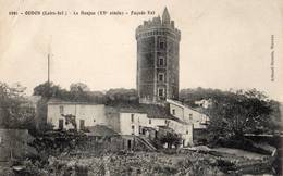 44 - OUDON -LE DONJON FACADE EST - Oudon