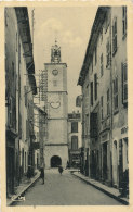 83 // BESSE SUR ISSOLE   L Horloge Et La Grande Rue ** - Besse-sur-Issole